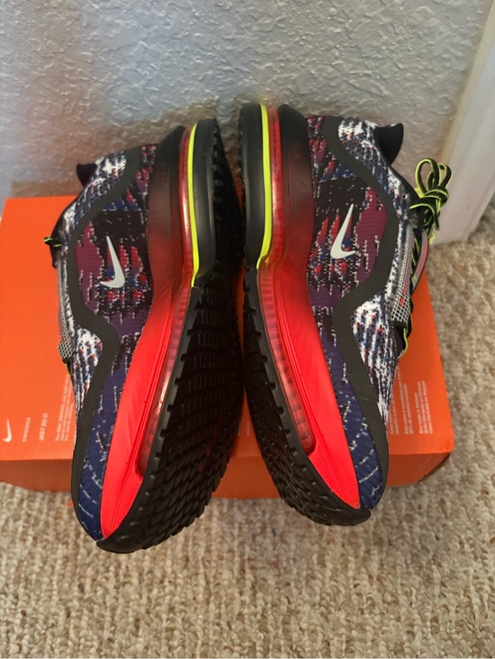 Nike Pegasus Multicolor ‼️STEAL‼️Size 10.5M main image 5